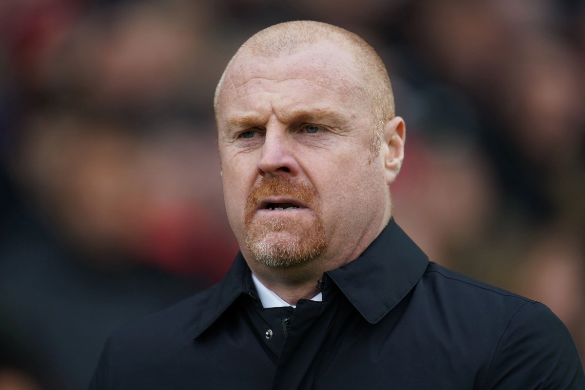 Sean Dyche: Everton manager sacked before FA Cup game with